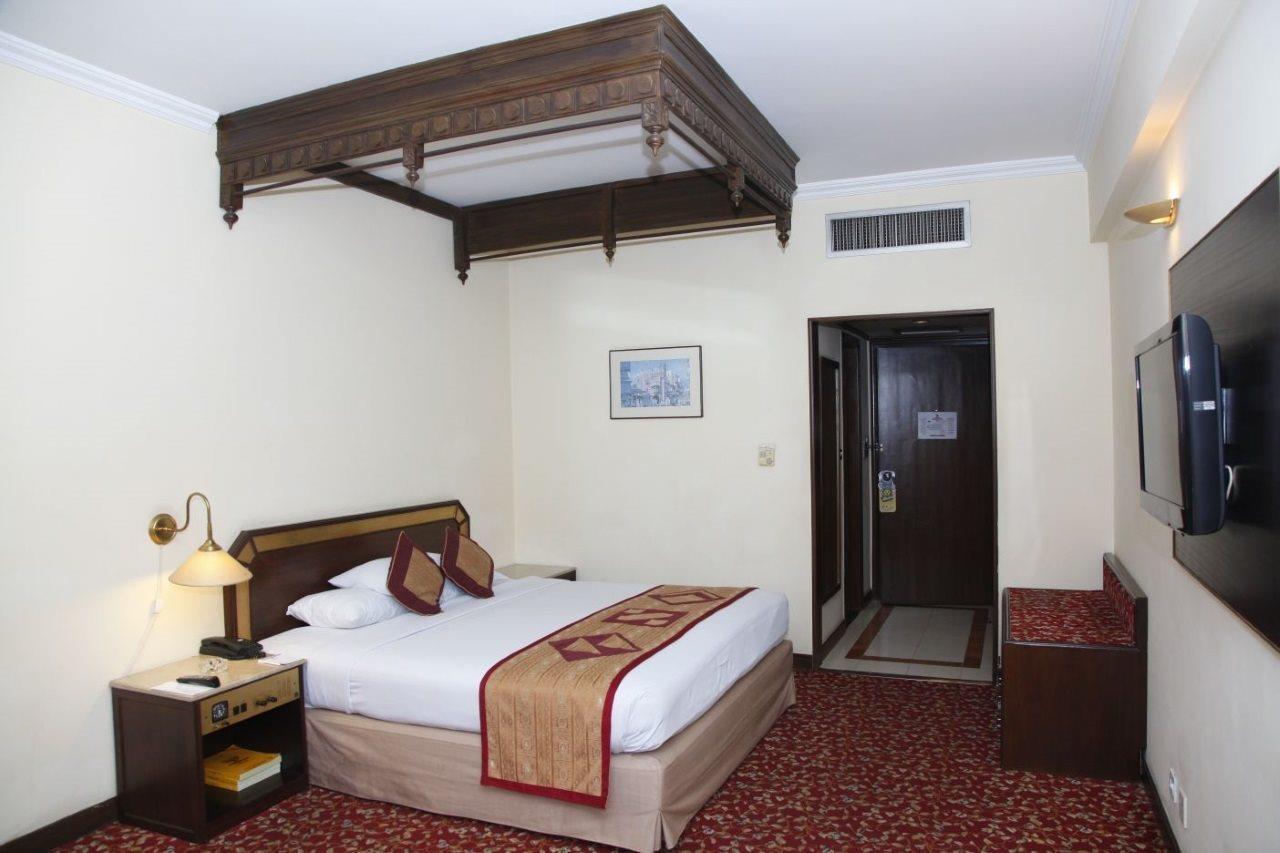 Sunfort Hotel Лахор Экстерьер фото